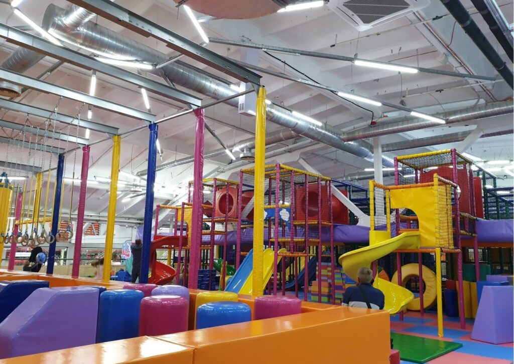 xr:d:DAFPjpbZLxE:104,j:40340822508,t:22110812