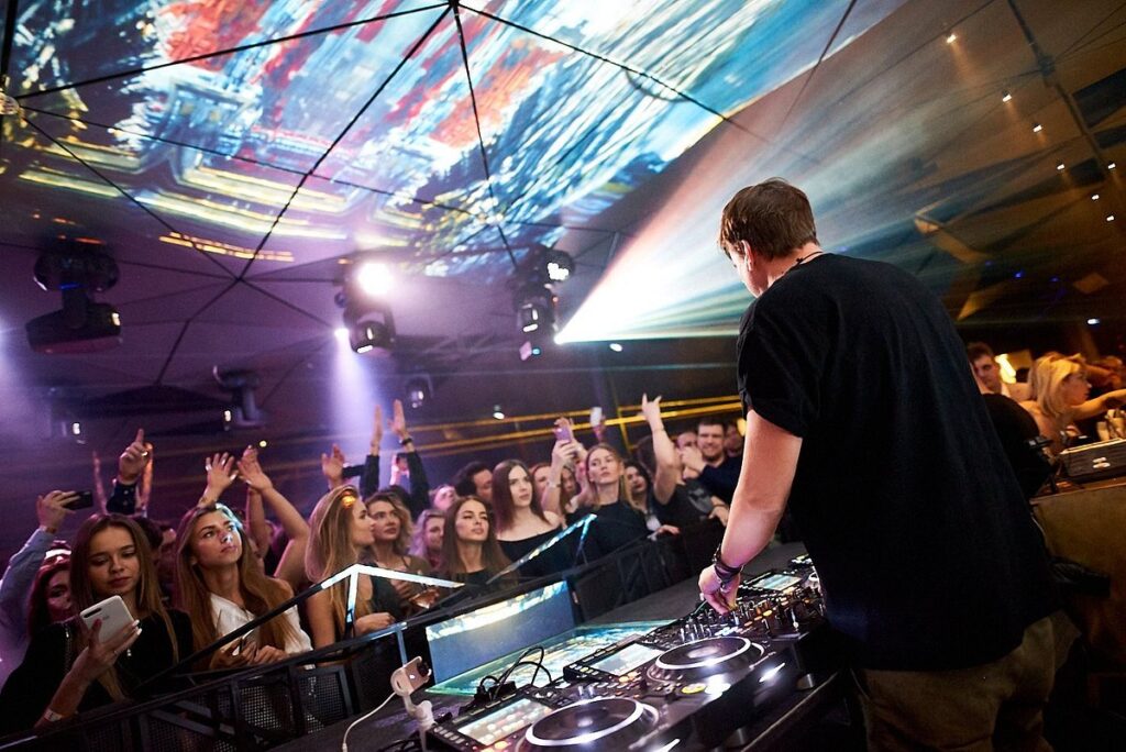 Клуб Skybar, Киев_ л