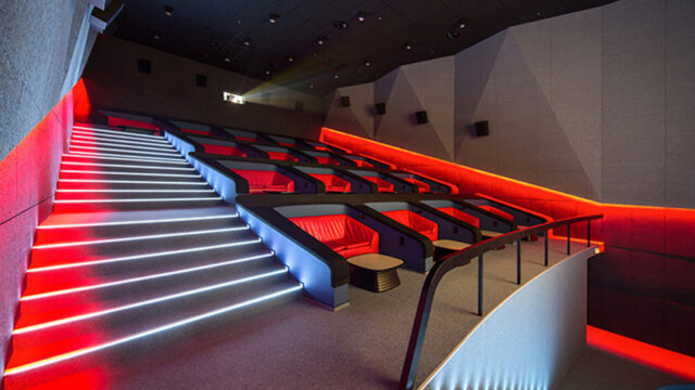 Кінотеатр MULTIPLEX