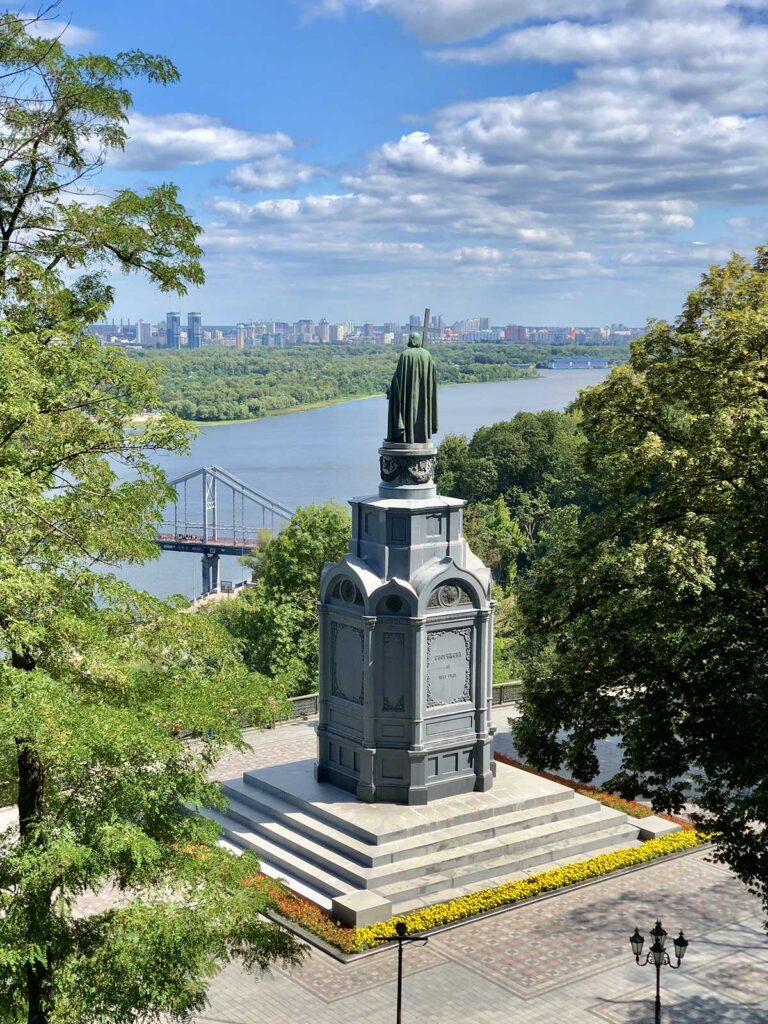 Пам’ятник Володимиру